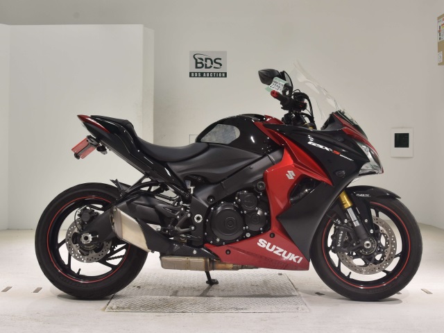 Suzuki GSX-S1000F 2018