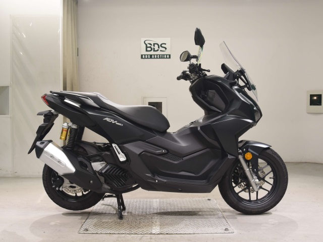 Honda ADV 160 2023