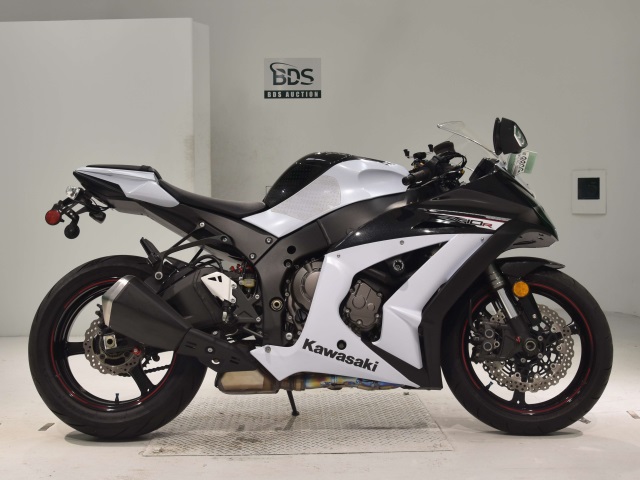 Kawasaki NINJA ZX-10RA 2013