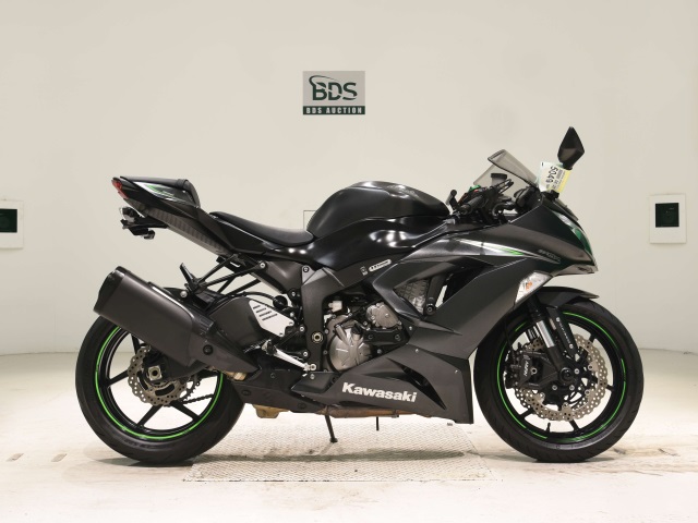 Kawasaki ZX-6RA 2016