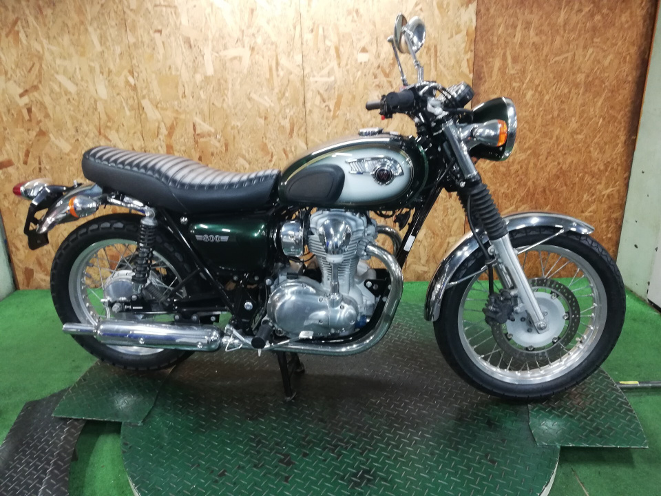 Kawasaki W800 2011