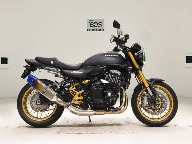 Kawasaki Z900RS SE 2025