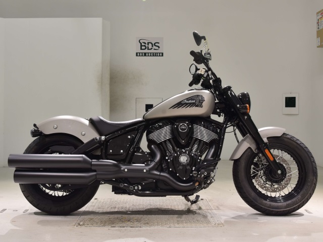 Indian CHIEF BOBBER DARK 2025