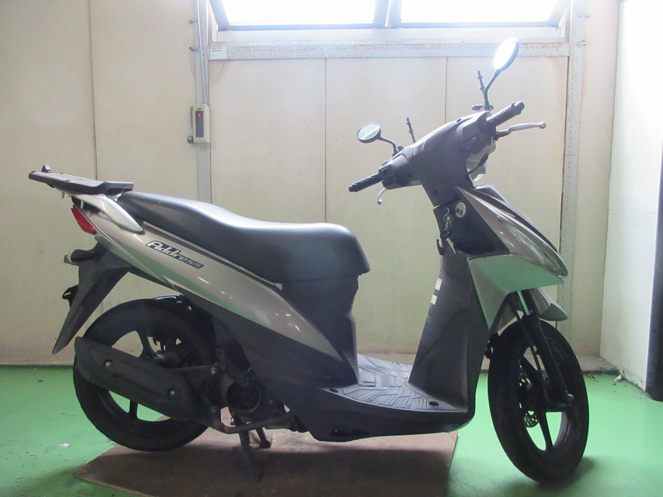 Suzuki ADDRESS V110