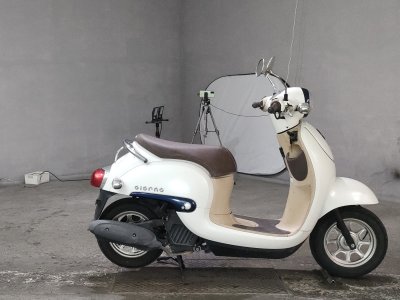 Honda GIORNO 2016