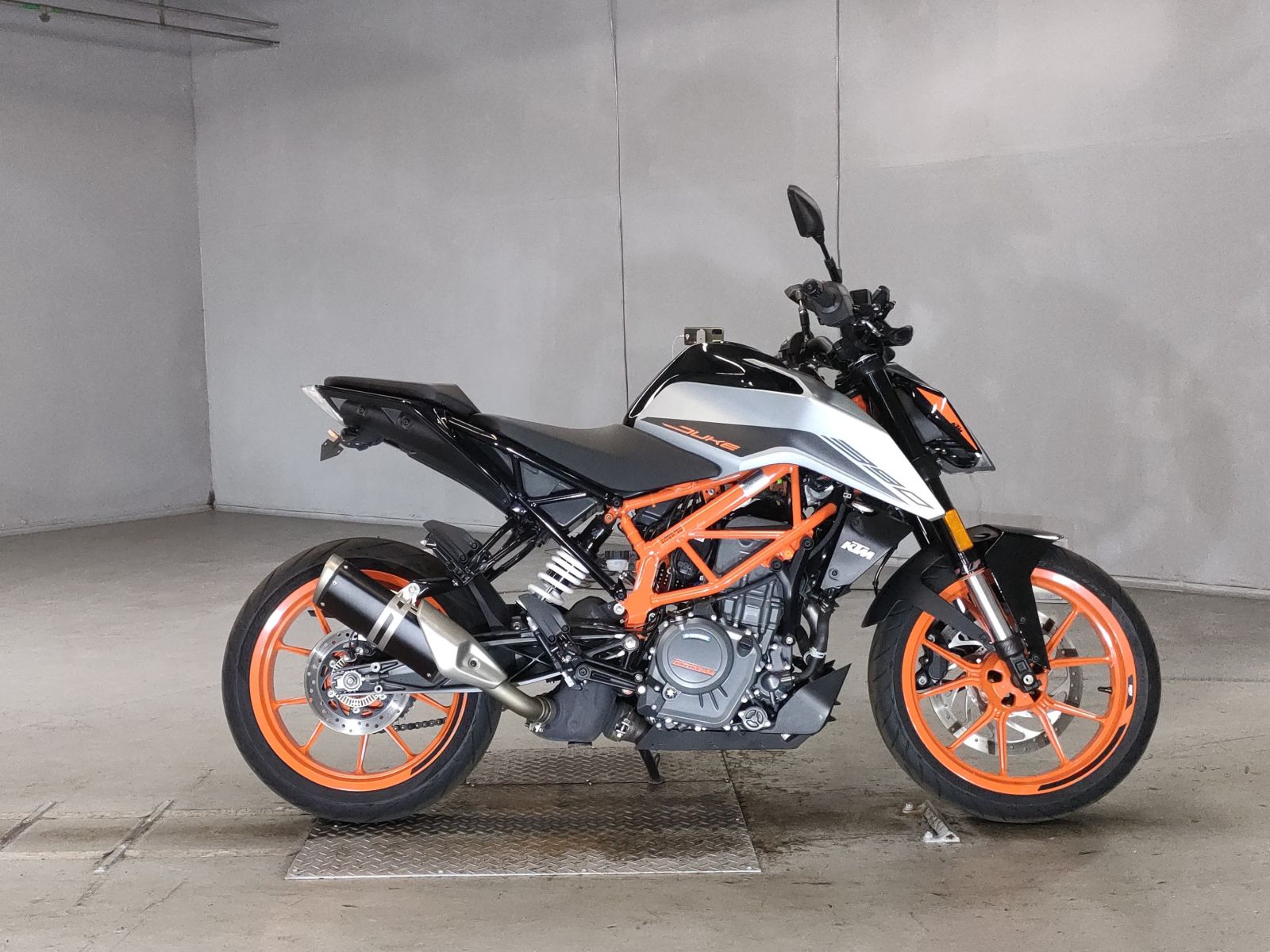 KTM 390 DUKE 2022