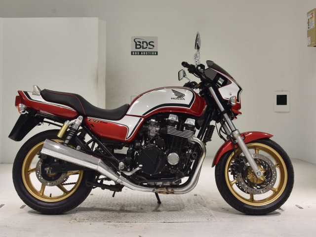 Honda CB750SF 2005