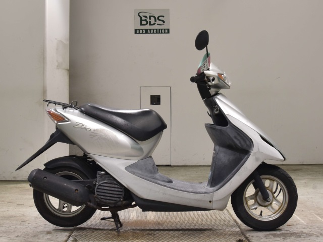 Honda DIO-5 2004