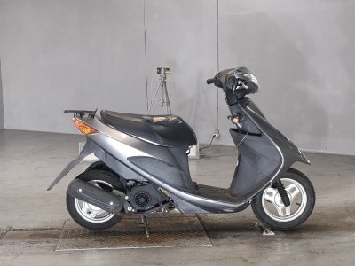 Suzuki ADDRESS V50
