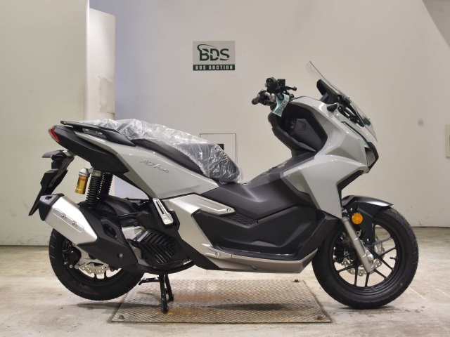 Honda ADV 160 2025