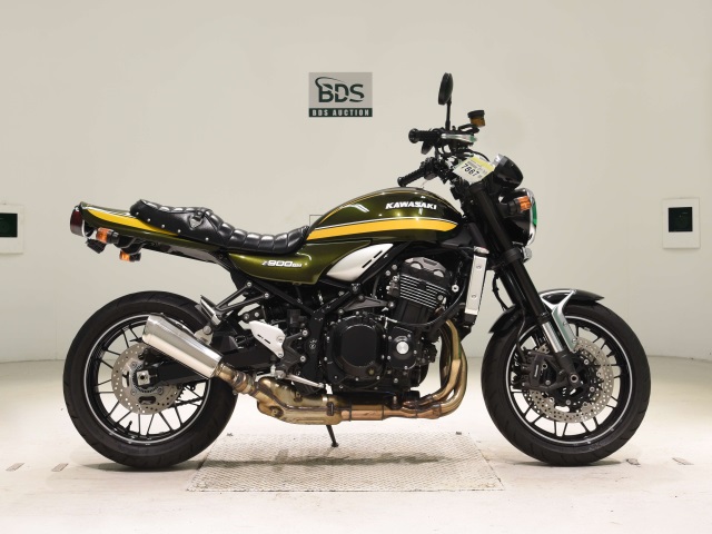 Kawasaki Z900RS 2024