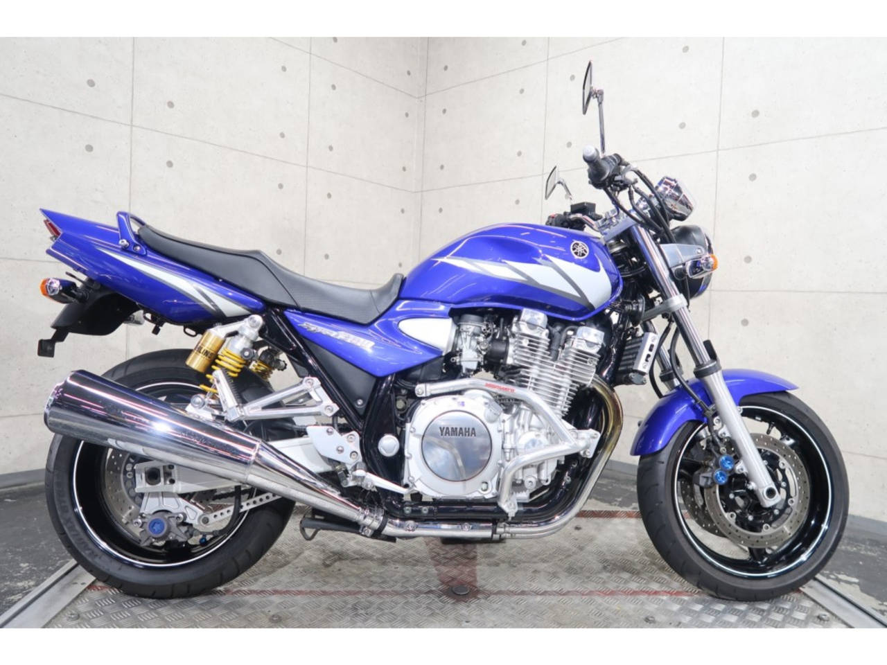 Yamaha XJR1300 2005
