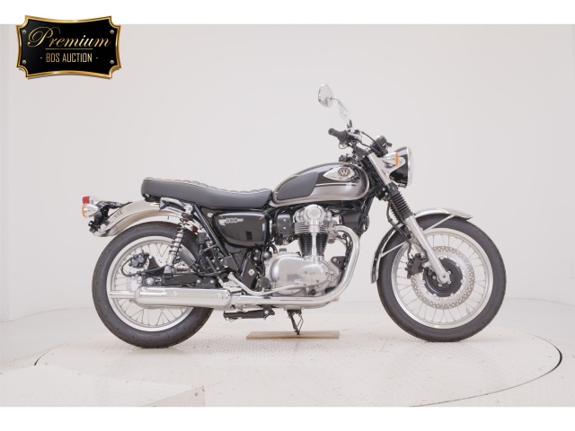 Kawasaki W800 2024