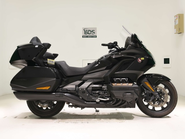 Honda GL1800 TOUR 2023