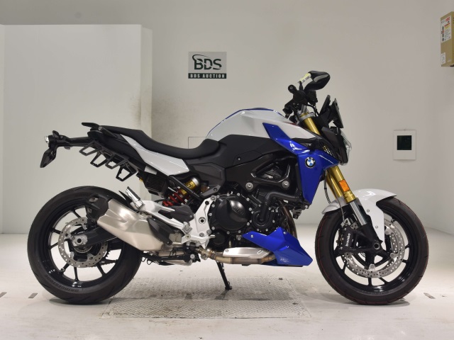 BMW F900R 2024