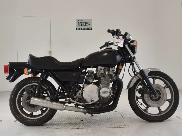 Kawasaki Z1000LTD