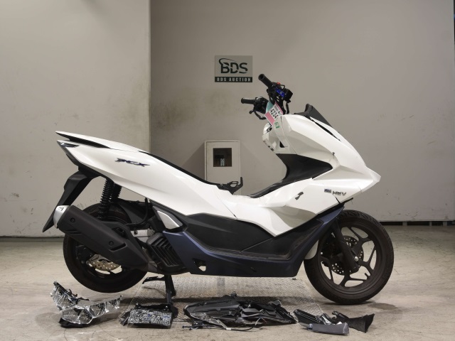 Honda PCX125-4 HAVERID 2021