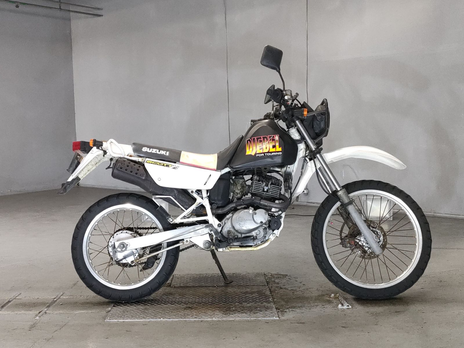 Suzuki DJEBEL200 1996