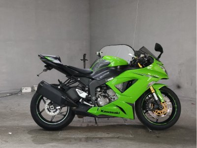 Kawasaki ZX-6R 2015