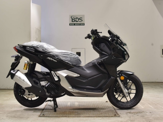 Honda ADV 160