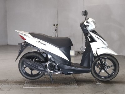 Suzuki ADDRESS V110