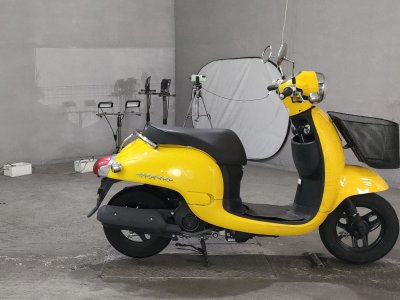Honda GIORNO 2014