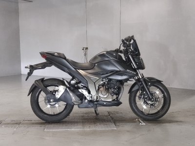 Suzuki GIXXER250