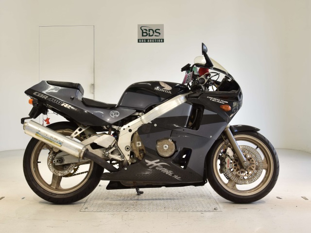 Honda CBR400RR 1988