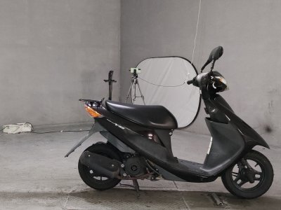 Suzuki ADDRESS V50