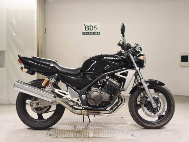 Kawasaki BALIUS ZR250 2005