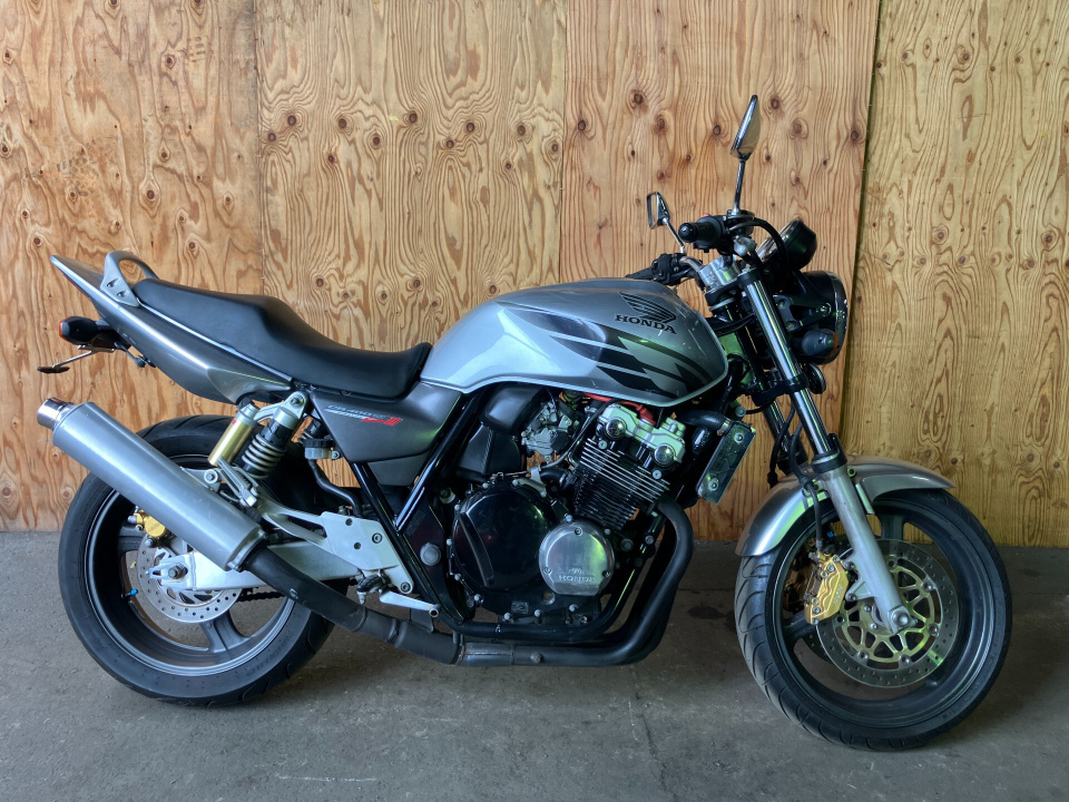 Honda CB400SFV 2004