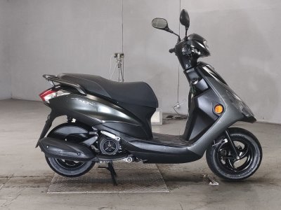 Yamaha AXIS Z 2017