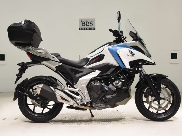 Honda NC750X 2021