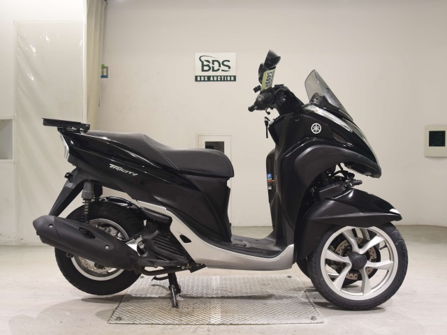Yamaha TRICITY MW125 2015