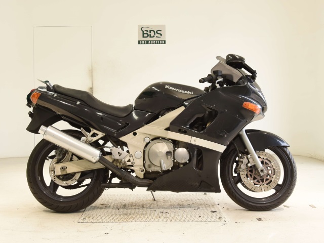 Kawasaki ZZ-R400 1993