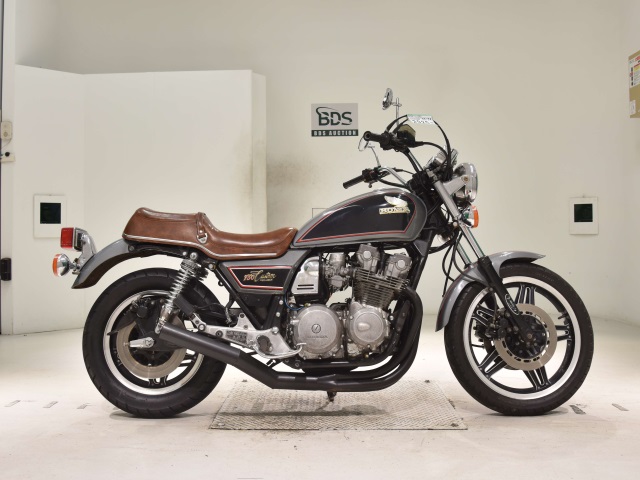 Honda CB750 CUSTOM 1980