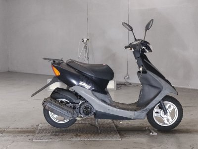 Honda DIO 2000
