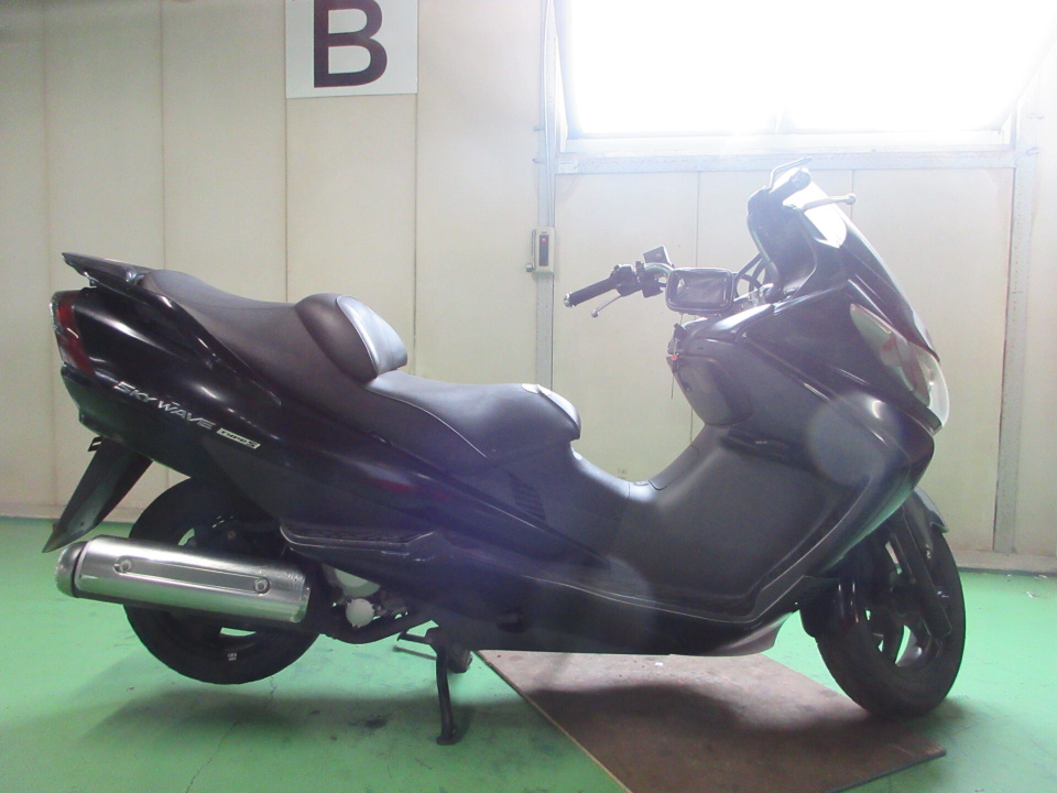 Suzuki SKYWAVE 250