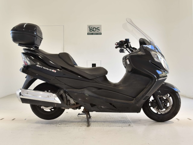Suzuki SKYWAVE 250S