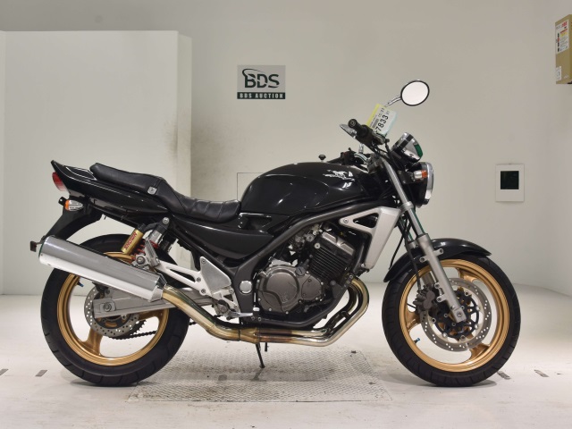 Kawasaki BALIUS ZR250 2004