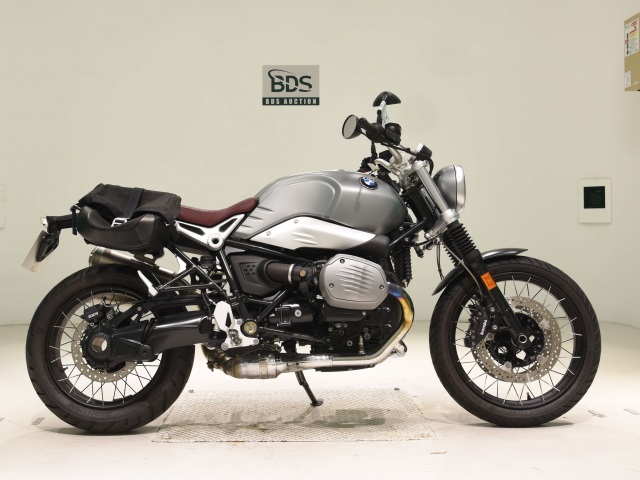 BMW R NINE T SCRAMBLER 2021