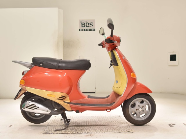 Vespa 50et2