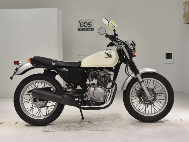 Honda CB223S 2008