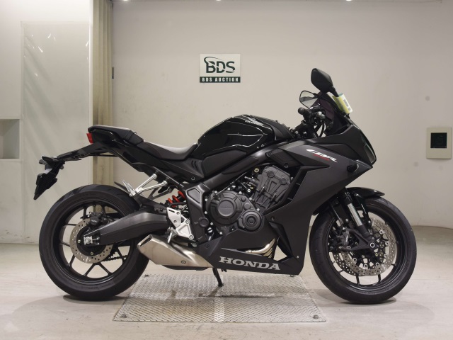 Honda CBR650R 2023