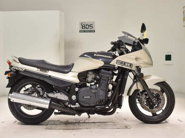 Kawasaki GPZ1100 2001