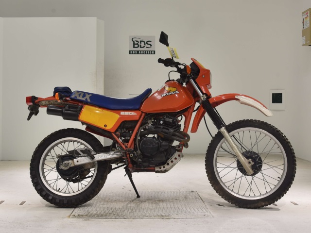 Honda XLX250R 1983