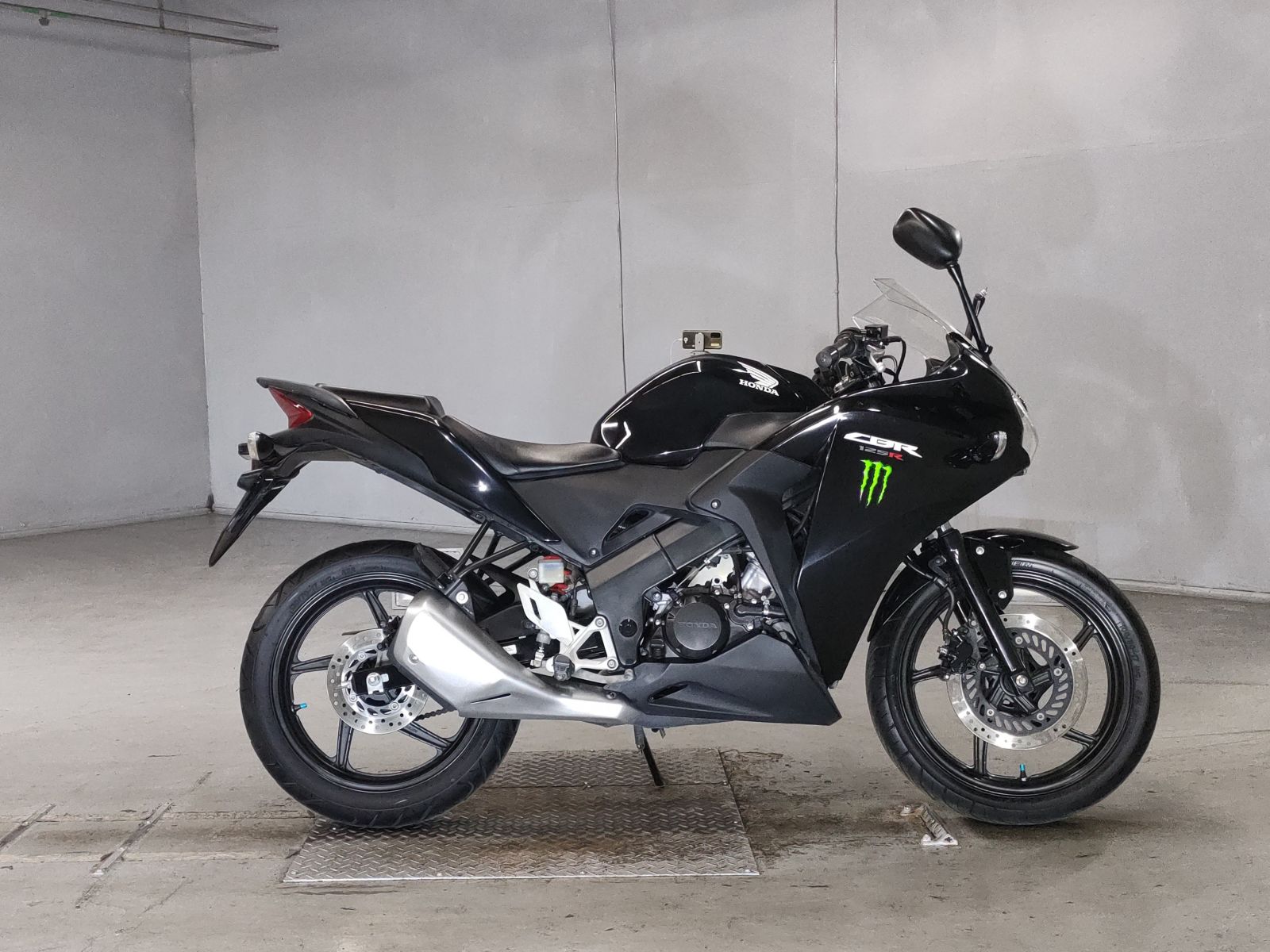 Honda CBR125R 2013