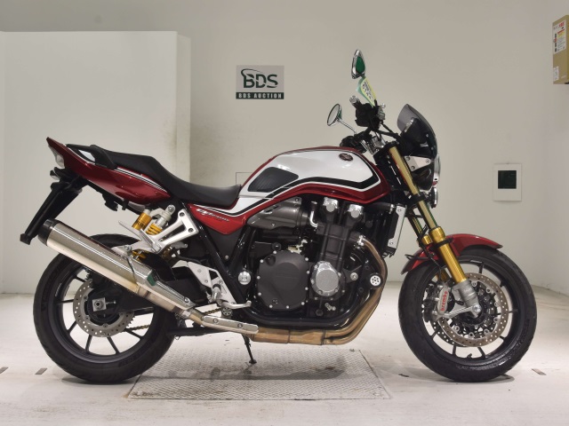 Honda CB1300SF 2021