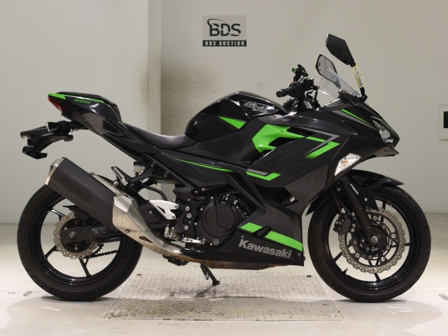 Kawasaki NINJA400 2019