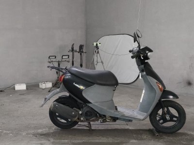 Suzuki LETS4